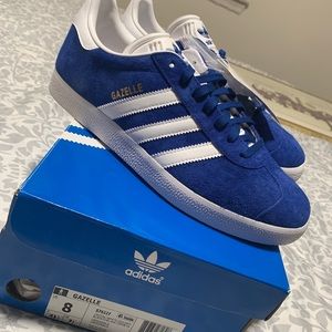 Men's adidas gazelles size 8 NEW